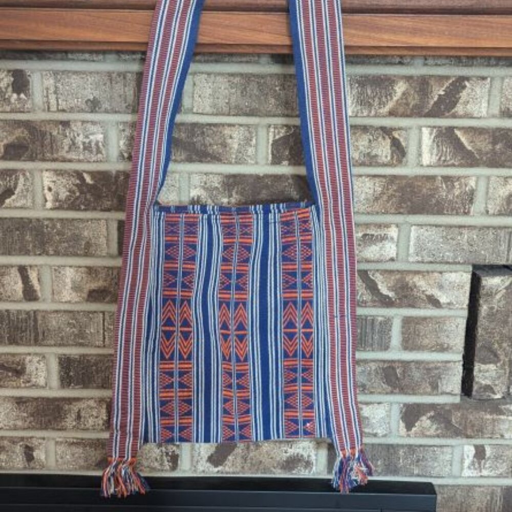 Peruvian Boho Woven Crossbody Purse pre-owned